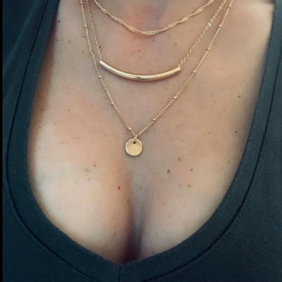 ✨HP✨3 Piece Dainty Layered Choker Necklaces - Picture 3 of 7